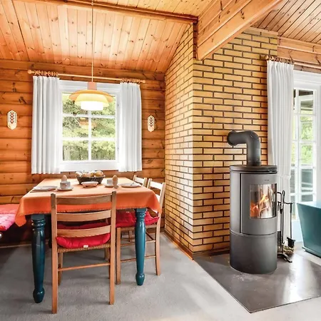 Nyaraló Cholena - 1-5km From The Sea By Interhome