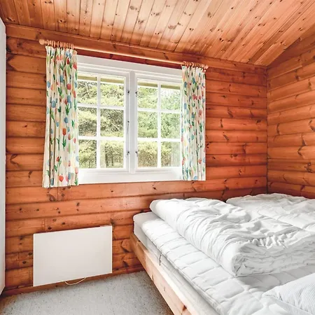 Cholena - 1-5km From The Sea By Interhome Holiday home